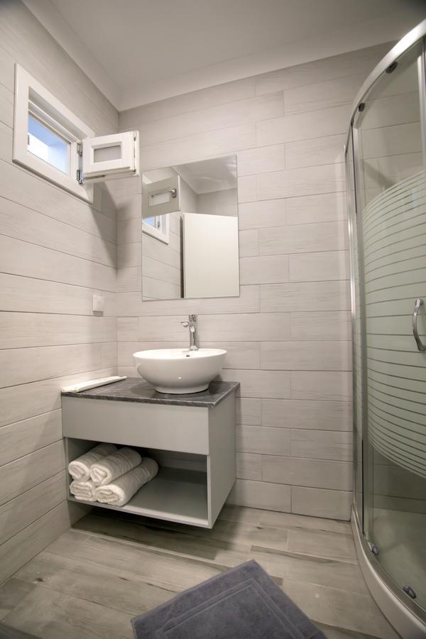 Hyperion Hotel Myrties Bagian luar foto