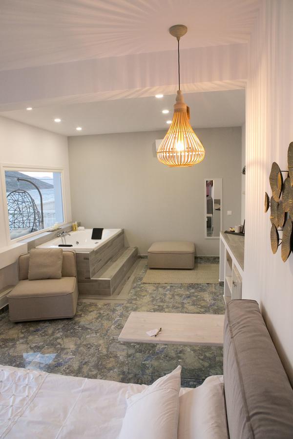 Hyperion Hotel Myrties Bagian luar foto