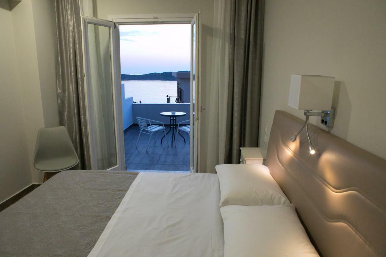 Hyperion Hotel Myrties Bagian luar foto